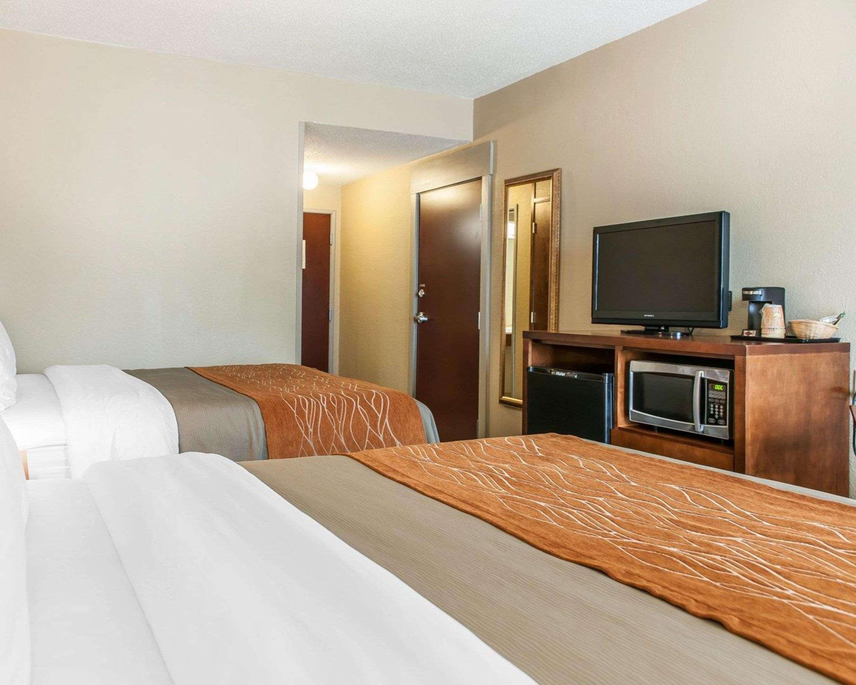 Comfort Inn Madison Exterior photo